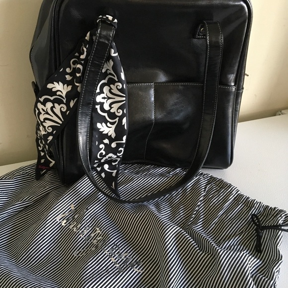 NWOT rare full leather Medium purse - Picture 1 of 3